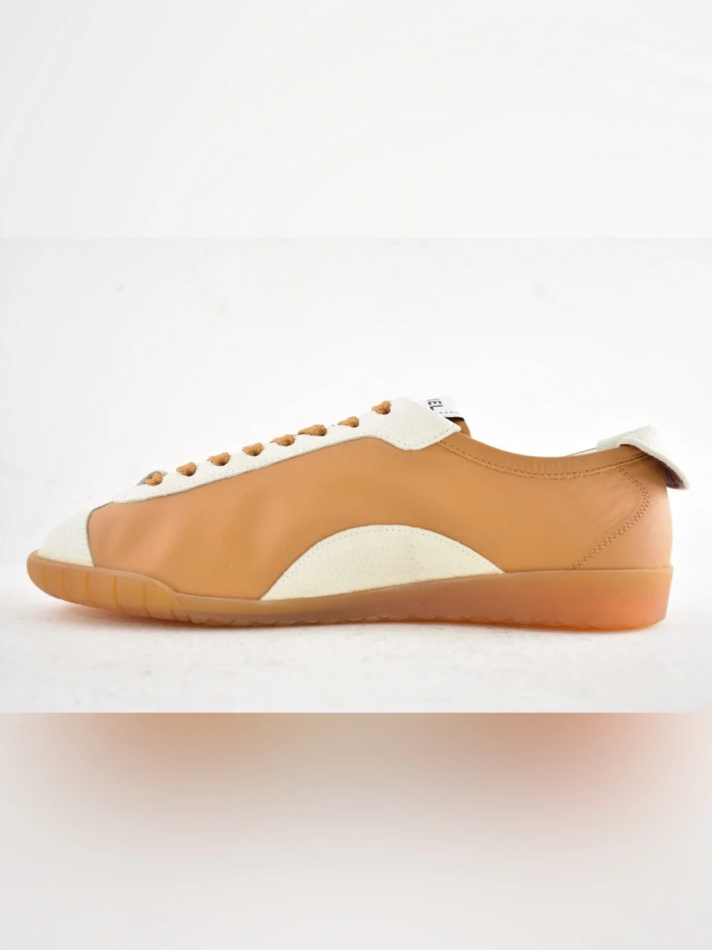 Chanel 26P Brown White Leather Suede CC Logo Flat Runner Trainer Sneaker 39.5 - Picture 12 of 16